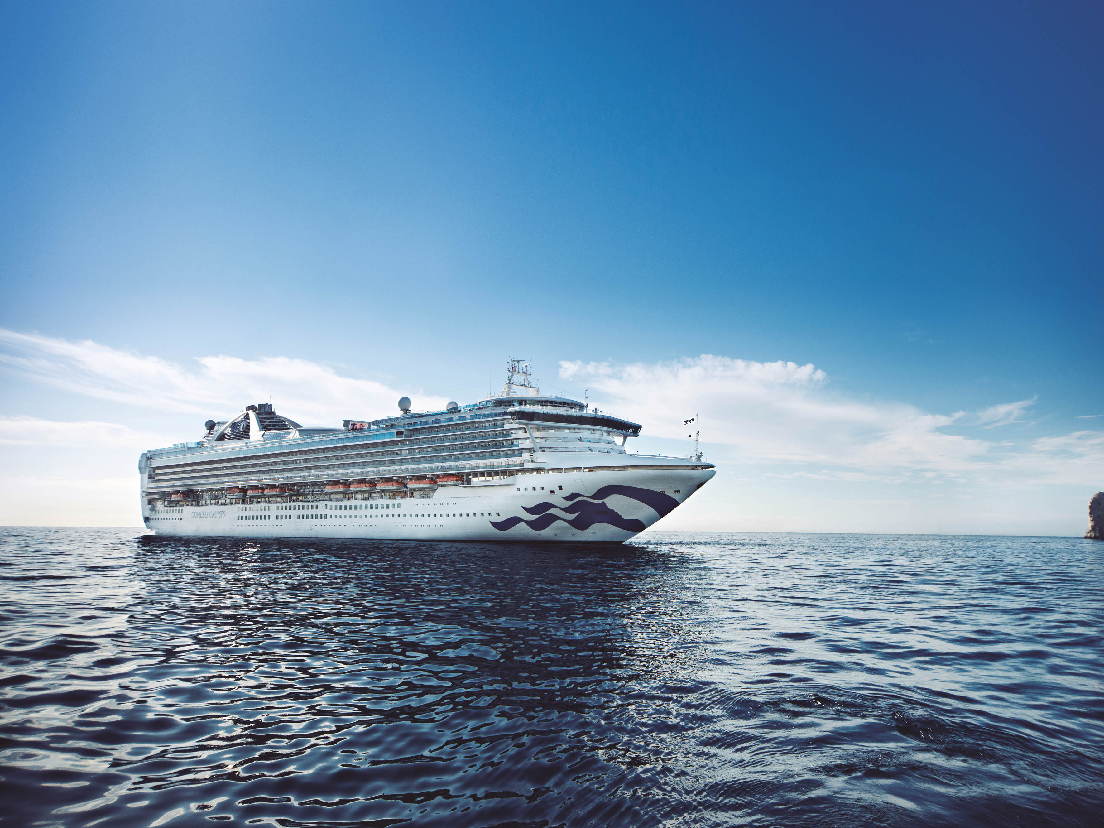 Best cruise Deals of Transatlantic Cruises 2022 2023
